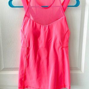 LululemonLululeRunning In The City Tank Grapefruit Mesh Luxtreme Run Yoga Size 6